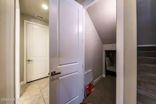 2209 W Mission Timber Cir, Flagstaff, AZ 86001 - Photo 23
