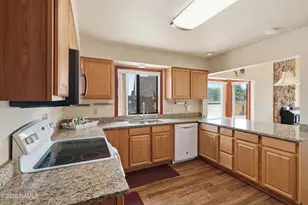 400 Carrol Dr, Winslow, AZ 86047 - Photo 17
