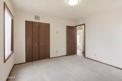 400 Carrol Drive, Winslow, AZ 86047 - Photo 31