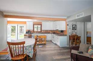 226 S Dunnam St, Flagstaff, AZ 86001 - Photo 5