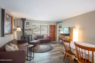 226 S Dunnam St, Flagstaff, AZ 86001 - Photo 7