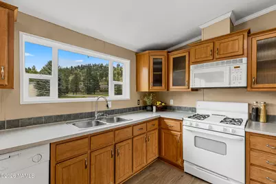 1795 W Shellie Drive, Flagstaff, AZ 86001 - Photo 13