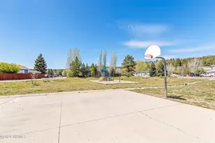 1795 W Shellie Dr, Flagstaff, AZ 86001 - Photo 37