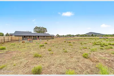 6910 Chris Lane, Flagstaff, AZ 86004 - Photo 19