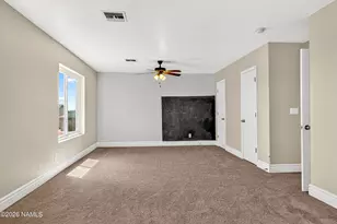 1914 Round House Dr, Winslow, AZ 86047 - Photo 29