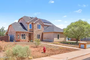 1914 Round House Dr, Winslow, AZ 86047 - Photo 3