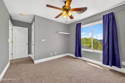 1914 Round House Drive, Winslow, AZ 86047 - Photo 21