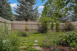 126 W Juniper Ave, Flagstaff, AZ 86001 - Photo 23