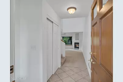 126 W Juniper Avenue, Flagstaff, AZ 86001 - Photo 9