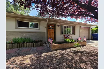 3513 N Grandview Drive, Flagstaff, AZ 86004 - Photo 1