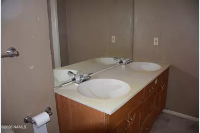 333 W Mahoney Street, Winslow, AZ 86047 - Photo 31