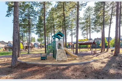 2856 W Presidio Drive, Flagstaff, AZ 86001 - Photo 35