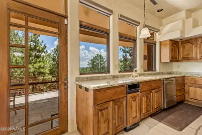 1520 W Tolchaco Road, Flagstaff, AZ 86001 - Photo 45