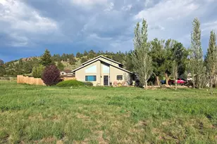 8025 Lawrence Dr, Flagstaff, AZ 86004 - Photo 1