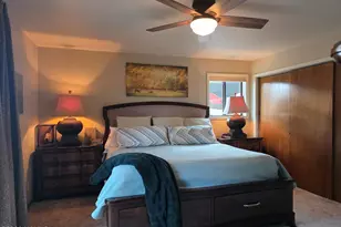 8025 Lawrence Dr, Flagstaff, AZ 86004 - Photo 19