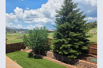 8025 Lawrence Drive, Flagstaff, AZ 86004 - Photo 25