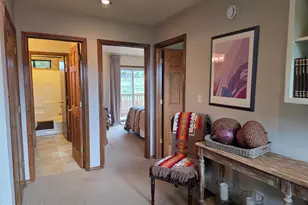 8025 Lawrence Dr, Flagstaff, AZ 86004 - Photo 33