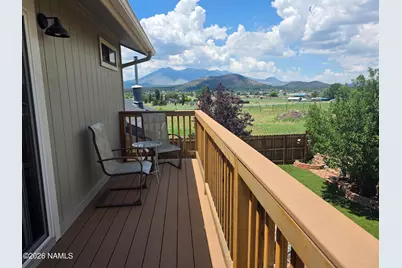 8025 Lawrence Drive, Flagstaff, AZ 86004 - Photo 23