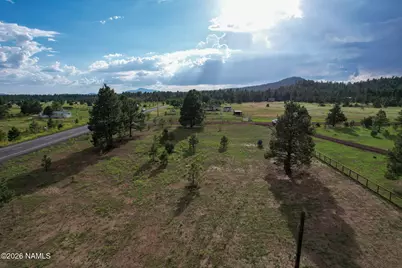 12339 E Old Route 66, Parks, AZ 86018 - Photo 11