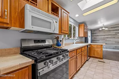 2382 W Rock Island Avenue, Flagstaff, AZ 86001 - Photo 5
