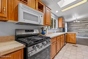 2382 W Rock Island Ave, Flagstaff, AZ 86001 - Photo 5