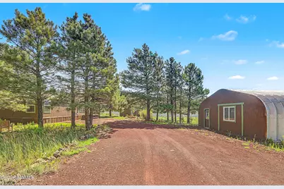 157 N Oak Street, Parks, AZ 86018 - Photo 1