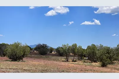 2470 N Luana Drive, Williams, AZ 86046 - Photo 3