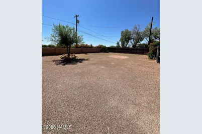 595 French Road, Winslow, AZ 86047 - Photo 23