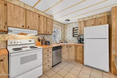 17035 S Pintail Place, Munds Park, AZ 86017 - Photo 9
