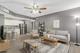 1385 W University Ave, Flagstaff, AZ 86001 - Photo 3