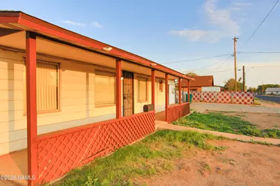 1220 N Park Drive, Winslow, AZ 86047 - Photo 3