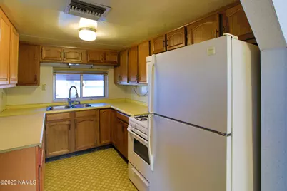 1220 N Park Drive, Winslow, AZ 86047 - Photo 41