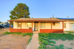 1220 N Park Dr, Winslow, AZ 86047 - Photo 1