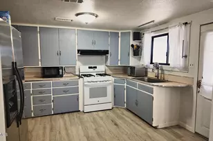 8256 N Porter Rd, Joseph City, AZ 86032 - Photo 7