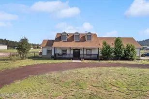 9152 E Neptune Dr, Flagstaff, AZ 86004 - Photo 1