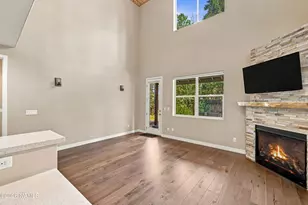 2868 W Pico Del Monte Cir, Flagstaff, AZ 86001 - Photo 7