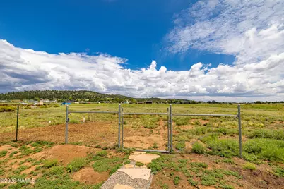 8195 Lookout View Trail, Flagstaff, AZ 86004 - Photo 37