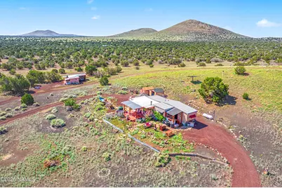15 Leupp Road, Flagstaff, AZ 86004 - Photo 1