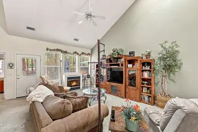 1797 W Camelot Drive, Flagstaff, AZ 86001 - Photo 7