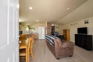 310 W Aspinwall St, Winslow, AZ 86047 - Photo 35