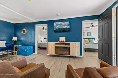 817 N Beaver Street, Flagstaff, AZ 86001 - Photo 1