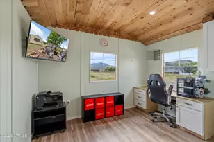 7675 Alma Rd, Flagstaff, AZ 86004 - Photo 21