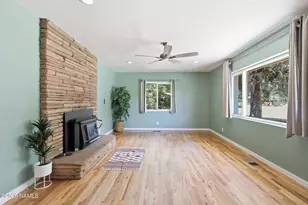 1123 N Navajo Dr, Flagstaff, AZ 86001 - Photo 9
