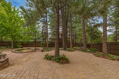 2232 N Bristlecone Drive, Flagstaff, AZ 86004 - Photo 3