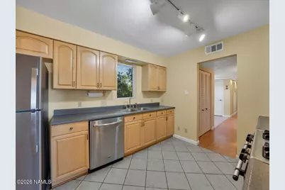 144 Papago Boulevard, Winslow, AZ 86047 - Photo 17
