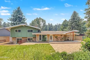 2045 N Crescent Dr, Flagstaff, AZ 86001 - Photo 1