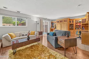 2045 N Crescent Dr, Flagstaff, AZ 86001 - Photo 7