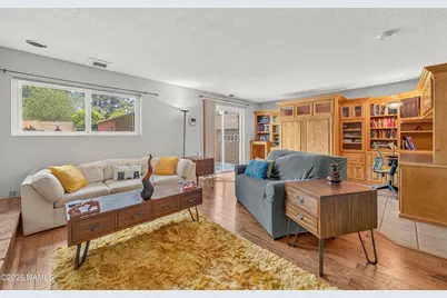 2045 N Crescent Drive, Flagstaff, AZ 86001 - Photo 5