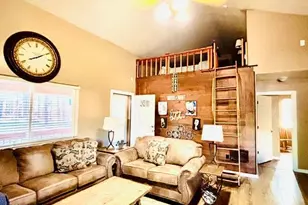 7185 E Knighthood Ln, Williams, AZ 86046 - Photo 13