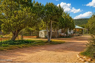 101 W Highland Street, Williams, AZ 86046 - Photo 31